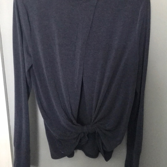 Gapfit breathe blue open back shirt - Picture 4 of 4
